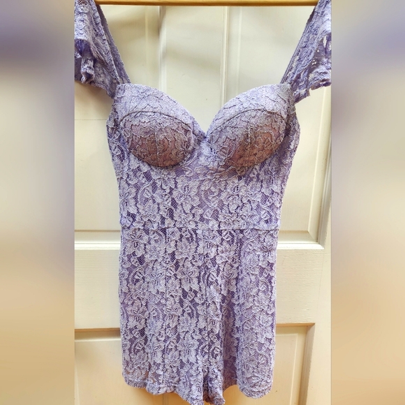 S Purple Lace Romper - Picture 4 of 5